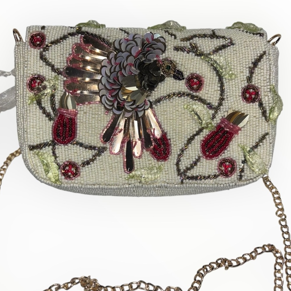 Beautiful bird beaded purse